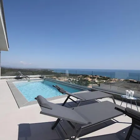 Vue Mer Panoramique Avec Piscine Chauffee וילה *